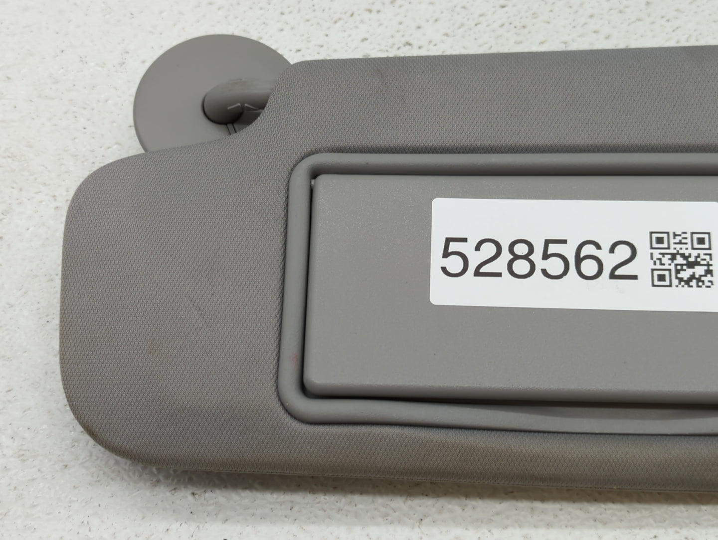 2016-2021 Chevrolet Malibu Sun Visor Shade Replacement Driver Left Mirror Fits Fits 2016 2017 2018 2019 2020 2021 OEM Used A