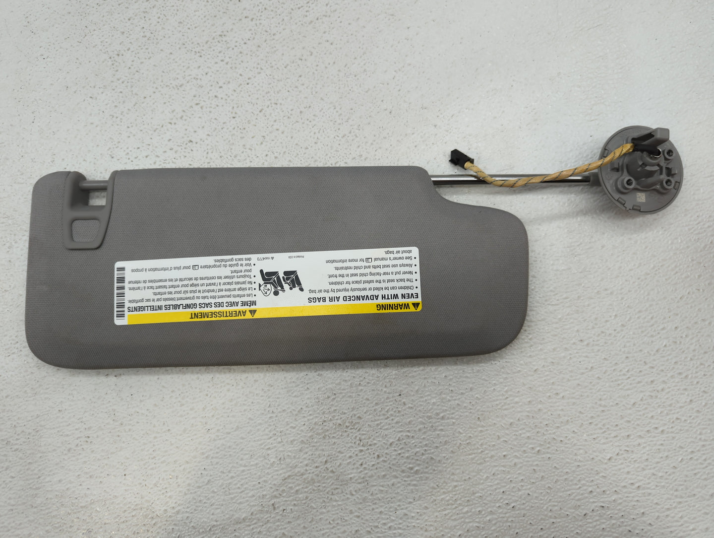 2016-2021 Chevrolet Malibu Sun Visor Shade Replacement Driver Left Mirror Fits Fits 2016 2017 2018 2019 2020 2021 OEM Used A