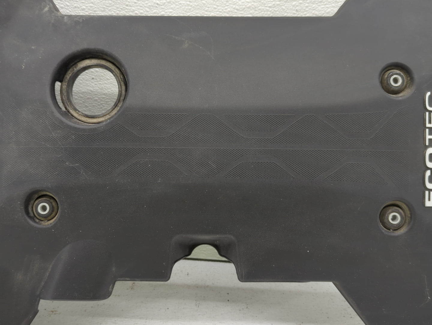 2019 Chevrolet Malibu Engine Cover - Oemusedautoparts1.com