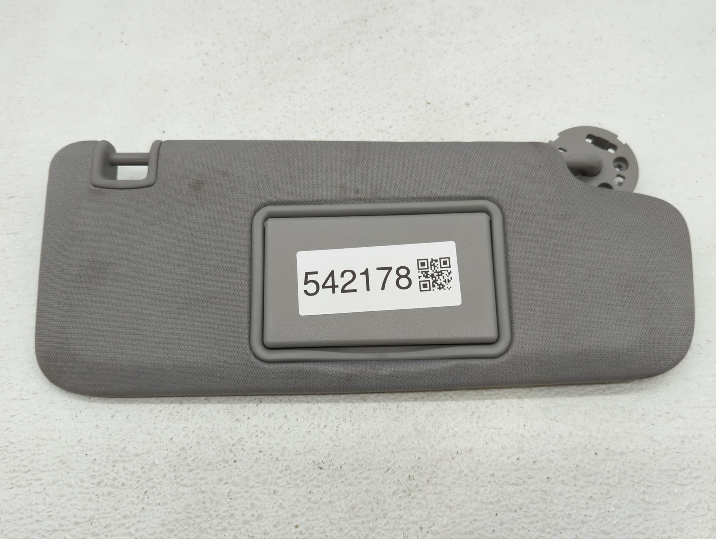 2016-2021 Chevrolet Malibu Sun Visor Shade Replacement Passenger Right Mirror Fits Fits 2016 2017 2018 2019 2020 2021 OEM Us