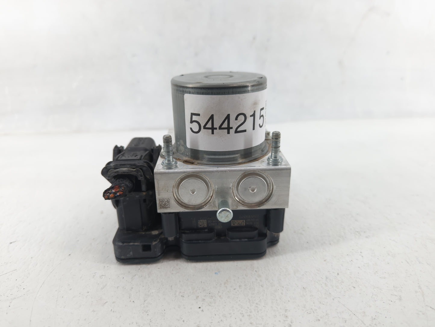 2019-2021 Chevrolet Malibu ABS Pump Control Module Replacement P/N:84502888 065055766 Fits Fits 2019 2020 2021 OEM Used Auto