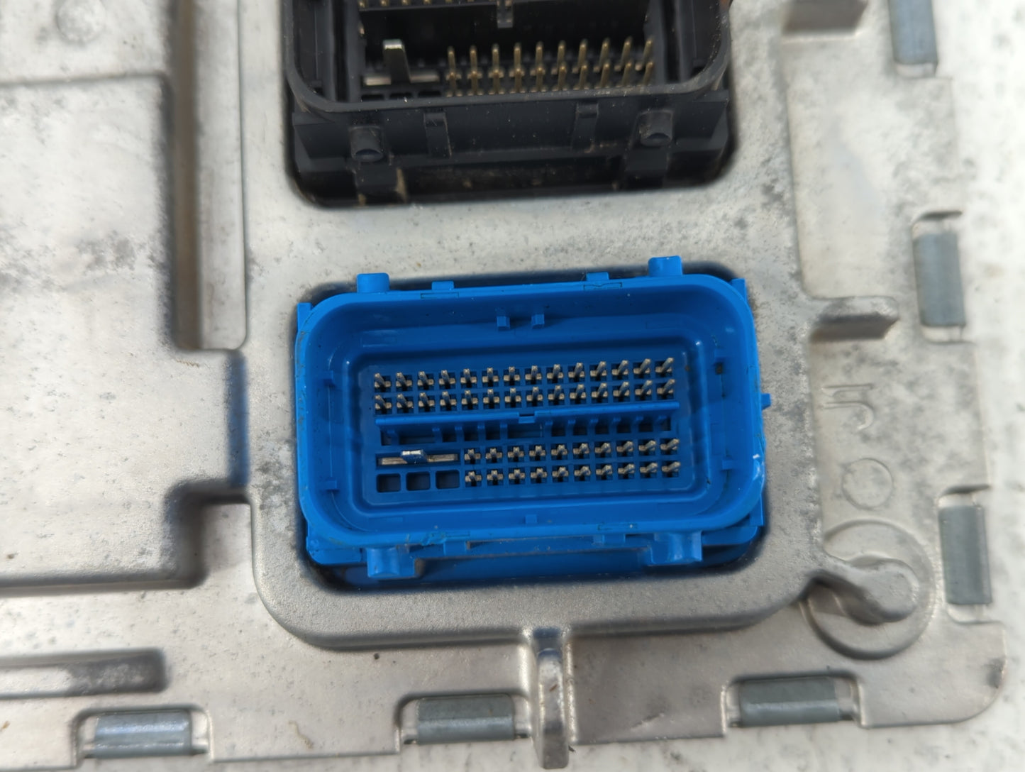 2018-2019 Chevrolet Malibu PCM Engine Control Computer ECU ECM PCU OEM P/N:12691559 12699666, 12697426 Fits Fits 2018 2019 O