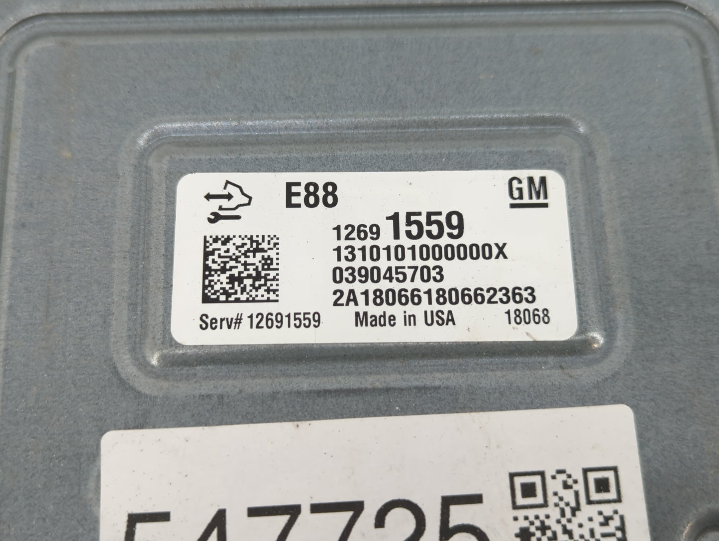 2018-2019 Chevrolet Malibu PCM Engine Control Computer ECU ECM PCU OEM P/N:12691559 12699666, 12697426 Fits Fits 2018 2019 O