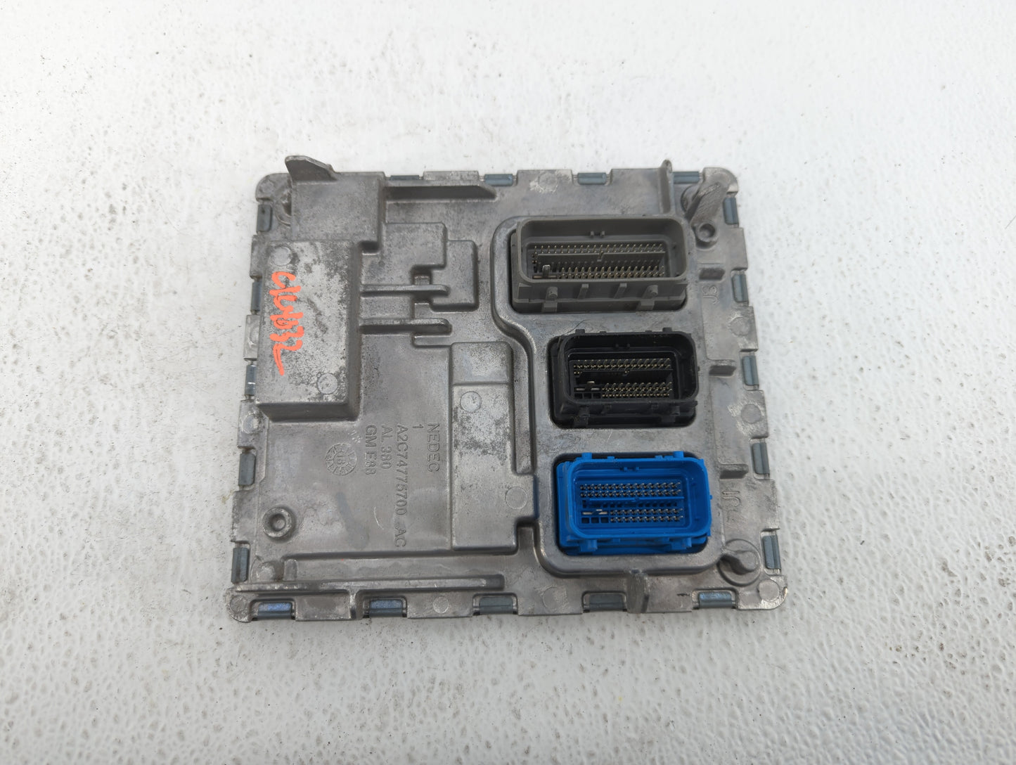 2018-2019 Chevrolet Malibu PCM Engine Control Computer ECU ECM PCU OEM P/N:12699666 Fits Fits 2018 2019 OEM Used Auto Parts 