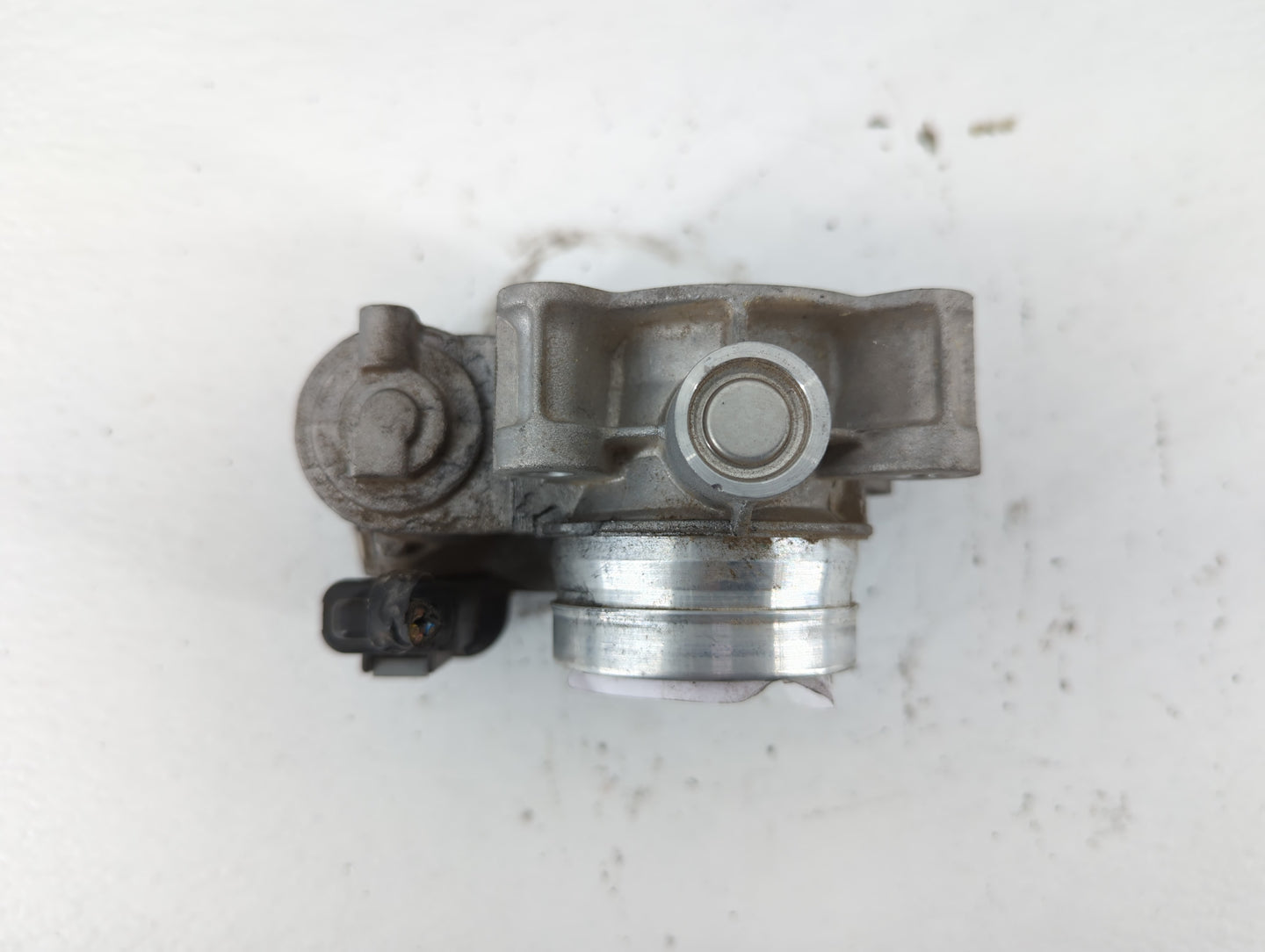 2016-2021 Chevrolet Malibu Throttle Body P/N:12671379AA Fits Fits 2016 2017 2018 2019 2020 2021 2022 OEM Used Auto Parts - O