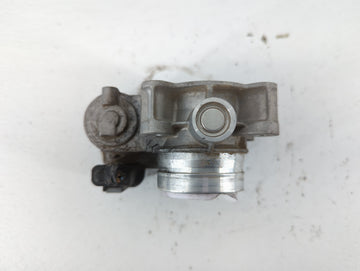 2016-2021 Chevrolet Malibu Throttle Body P/N:12671379AA Fits Fits 2016 2017 2018 2019 2020 2021 2022 OEM Used Auto Parts