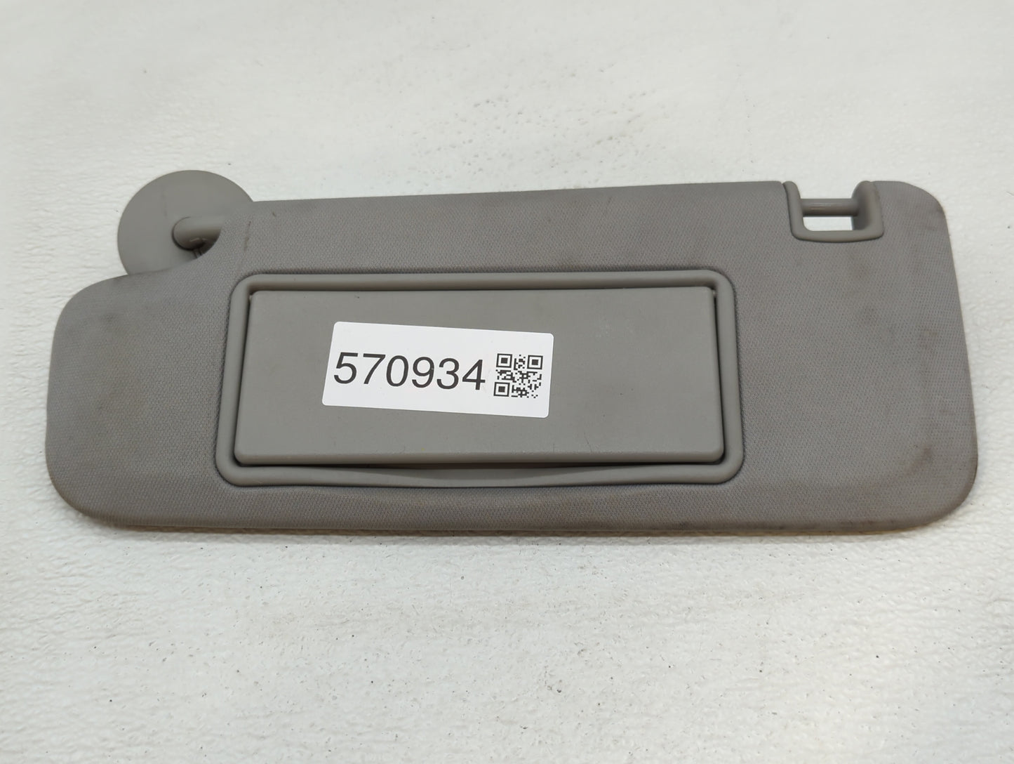 2016-2021 Chevrolet Malibu Sun Visor Shade Replacement Driver Left Mirror Fits Fits 2016 2017 2018 2019 2020 2021 OEM Used A