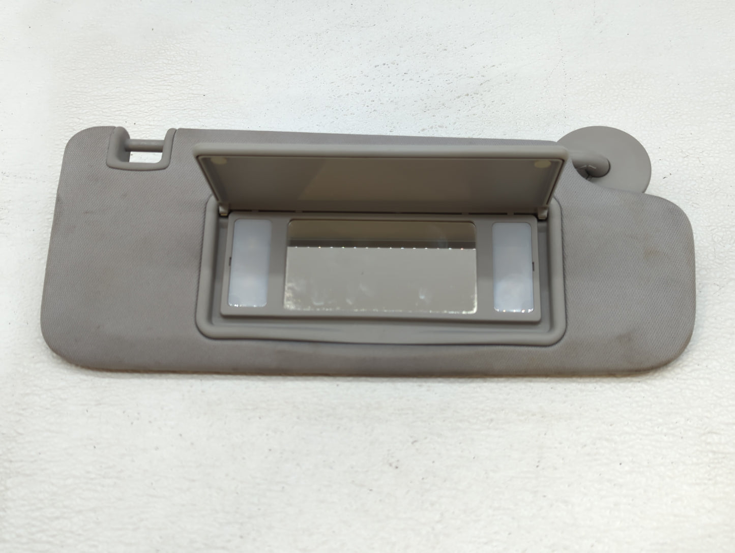 2016-2021 Chevrolet Malibu Sun Visor Shade Replacement Passenger Right Mirror Fits Fits 2016 2017 2018 2019 2020 2021 OEM Us