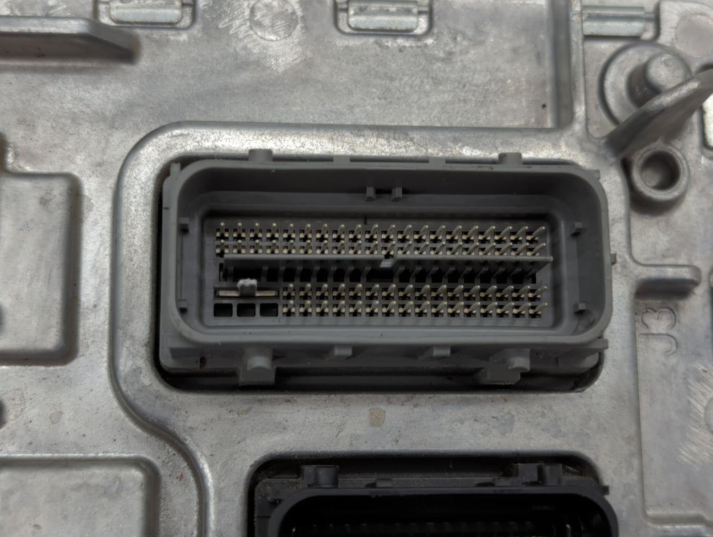 2018-2019 Chevrolet Malibu PCM Engine Control Computer ECU ECM PCU OEM P/N:12699666 Fits Fits 2018 2019 OEM Used Auto Parts 