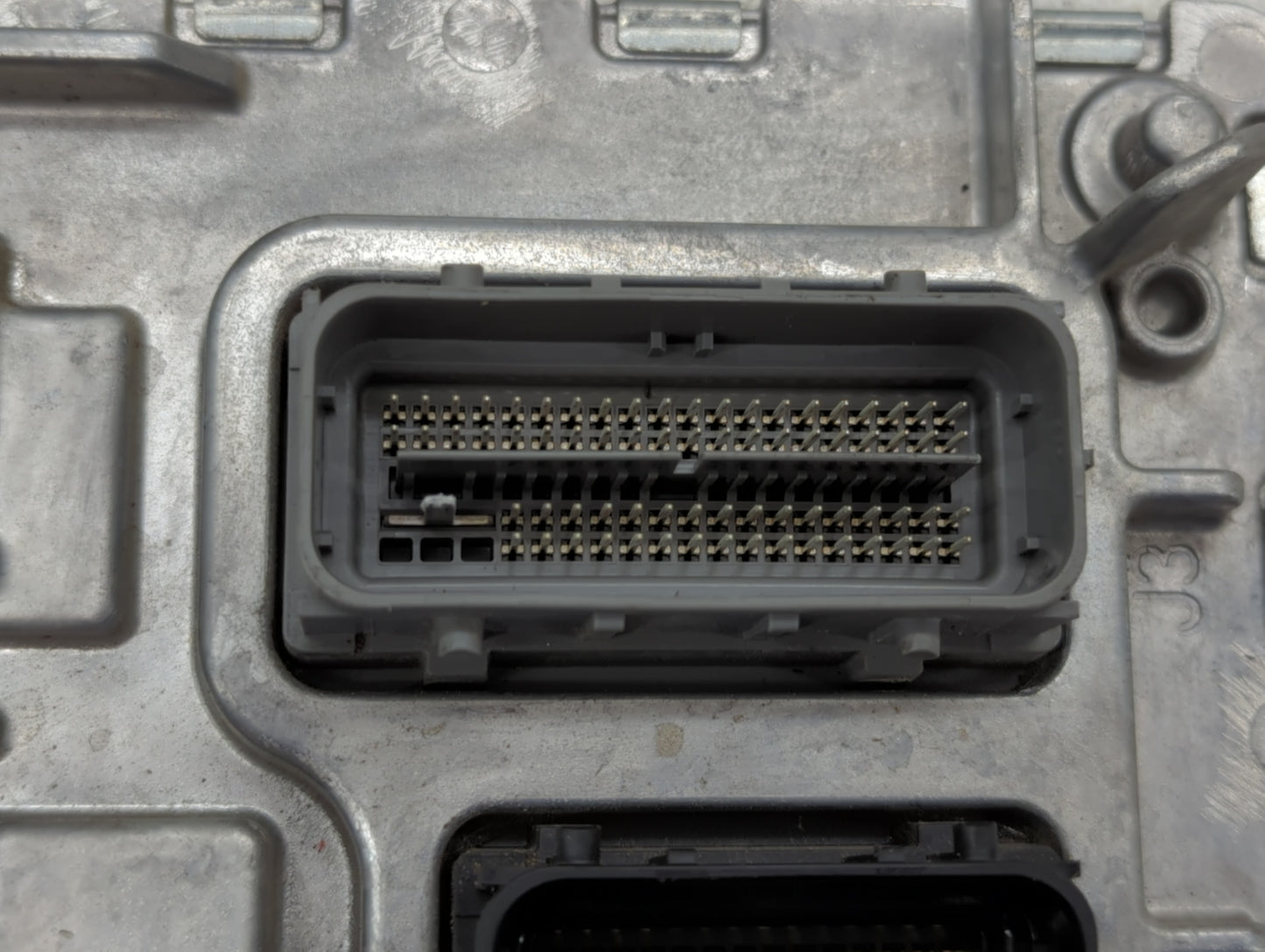 2018-2019 Chevrolet Malibu PCM Engine Control Computer ECU ECM PCU OEM P/N:12699666 Fits Fits 2018 2019 OEM Used Auto Parts 