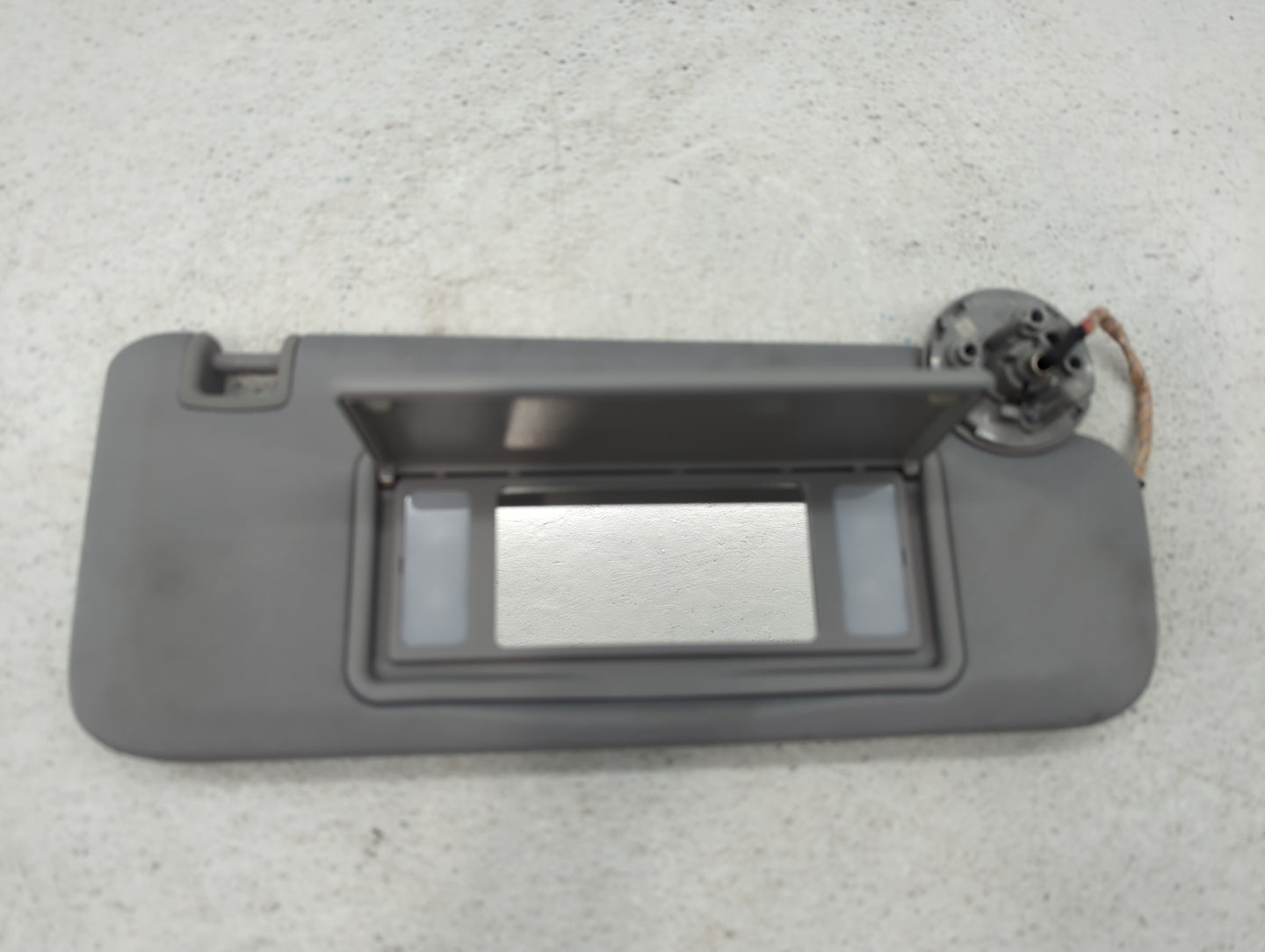 2016-2021 Chevrolet Malibu Sun Visor Shade Replacement Passenger Right Mirror Fits Fits 2016 2017 2018 2019 2020 2021 OEM Us