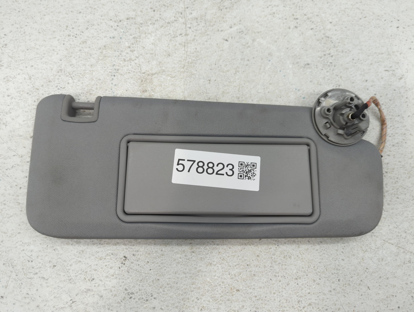 2016-2021 Chevrolet Malibu Sun Visor Shade Replacement Passenger Right Mirror Fits Fits 2016 2017 2018 2019 2020 2021 OEM Us