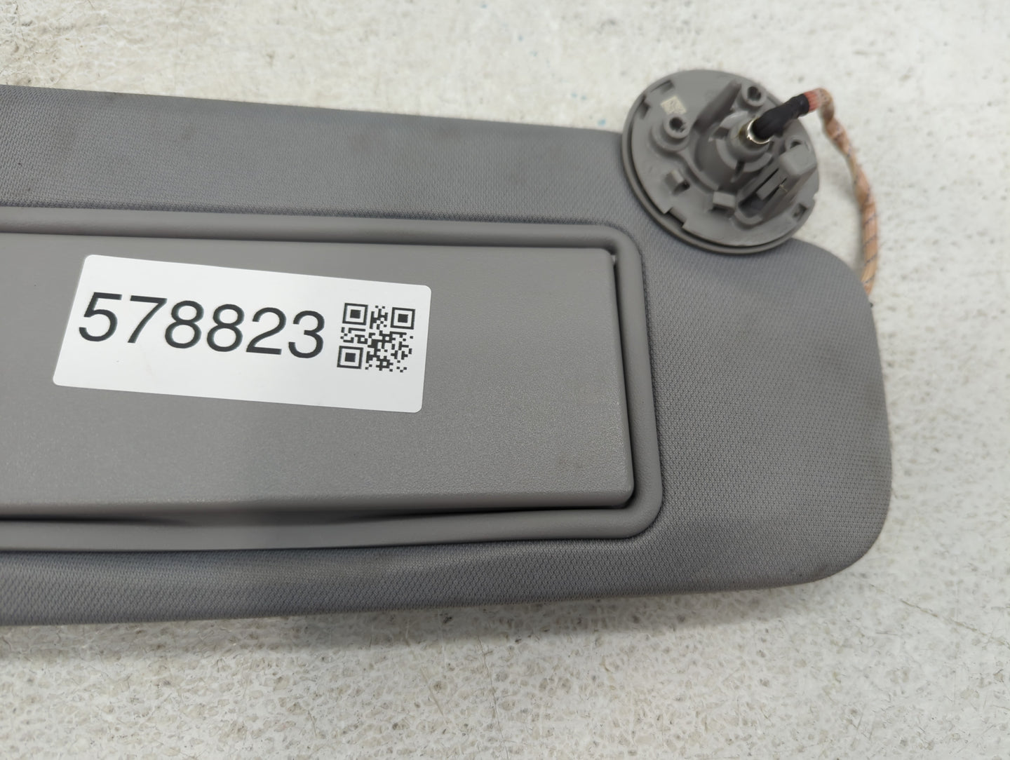 2016-2021 Chevrolet Malibu Sun Visor Shade Replacement Passenger Right Mirror Fits Fits 2016 2017 2018 2019 2020 2021 OEM Us