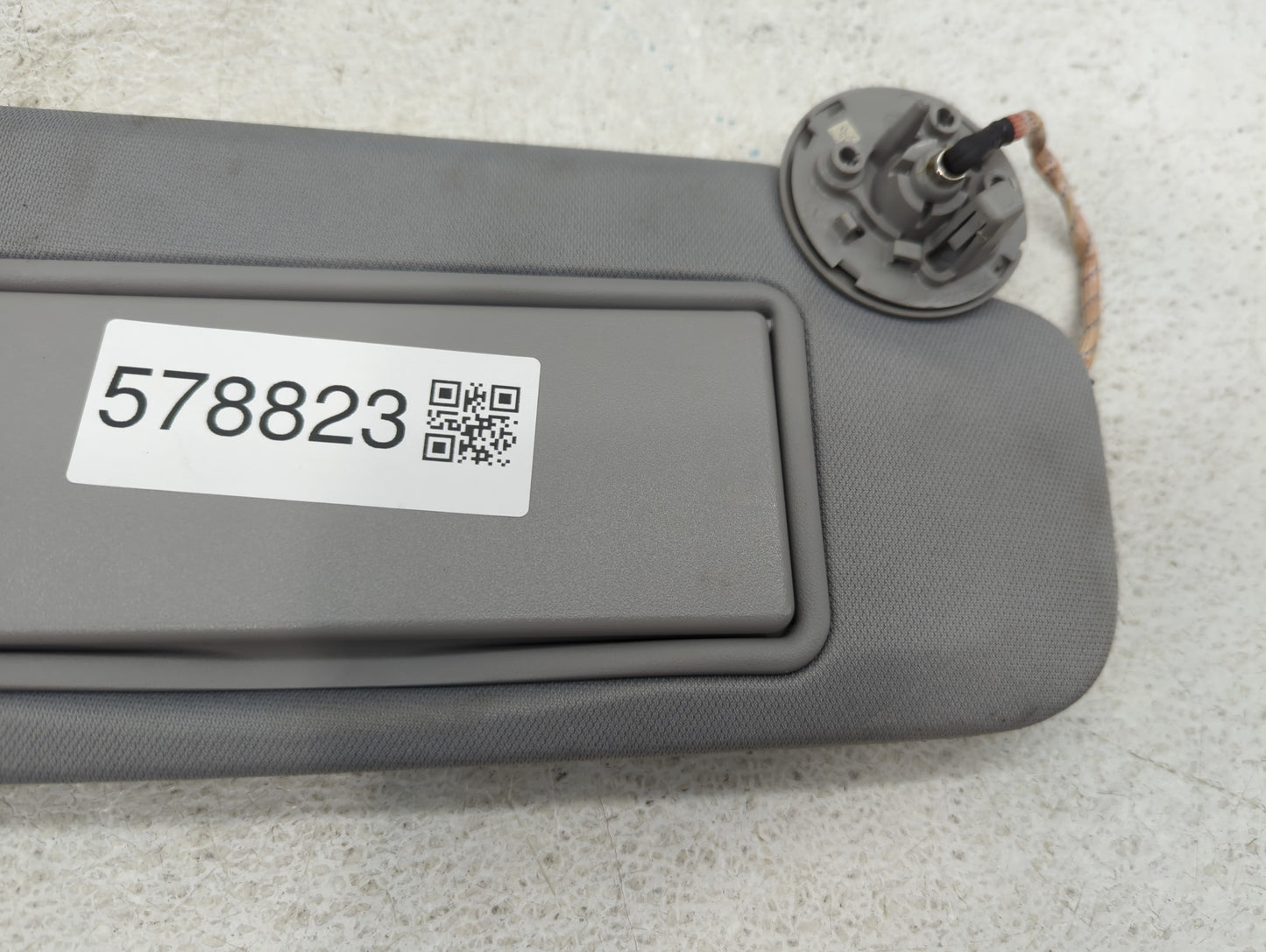 2016-2021 Chevrolet Malibu Sun Visor Shade Replacement Passenger Right Mirror Fits Fits 2016 2017 2018 2019 2020 2021 OEM Us