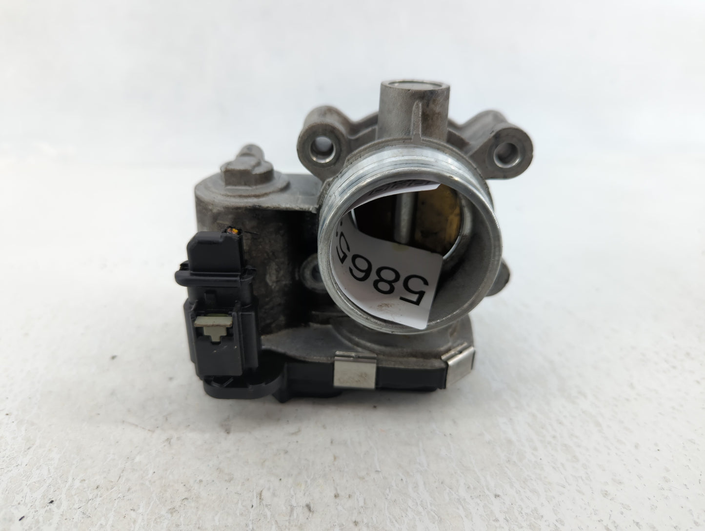 2016-2021 Chevrolet Malibu Throttle Body P/N:12671379AA Fits Fits 2016 2017 2018 2019 2020 2021 2022 OEM Used Auto Parts - O