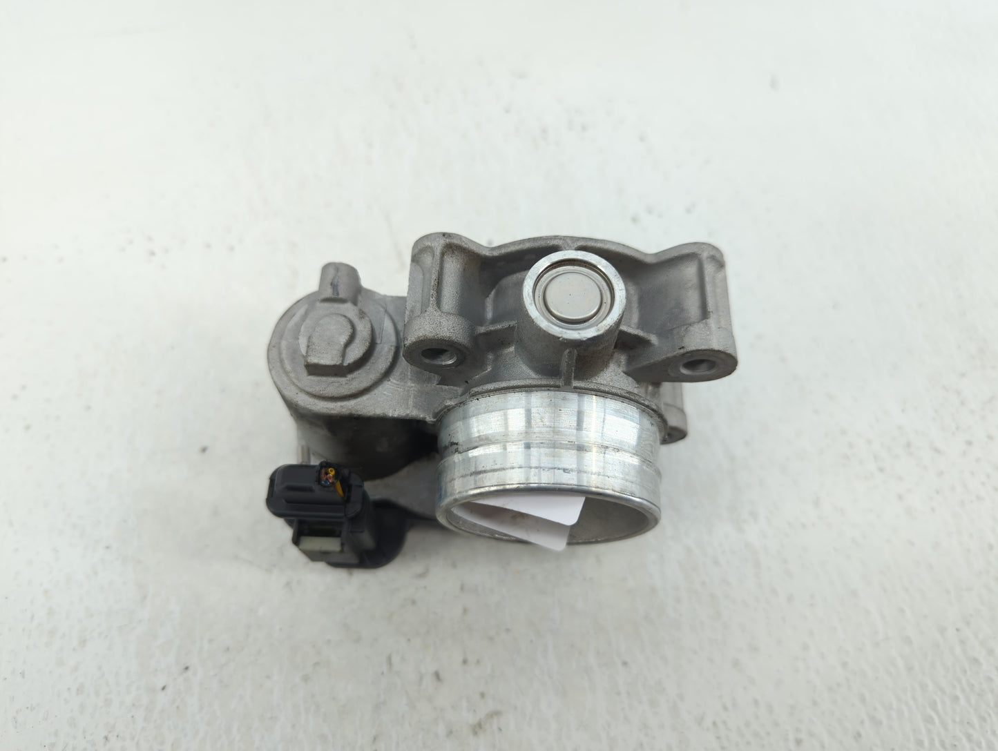 2016-2021 Chevrolet Malibu Throttle Body P/N:12671379AA Fits Fits 2016 2017 2018 2019 2020 2021 2022 OEM Used Auto Parts - O