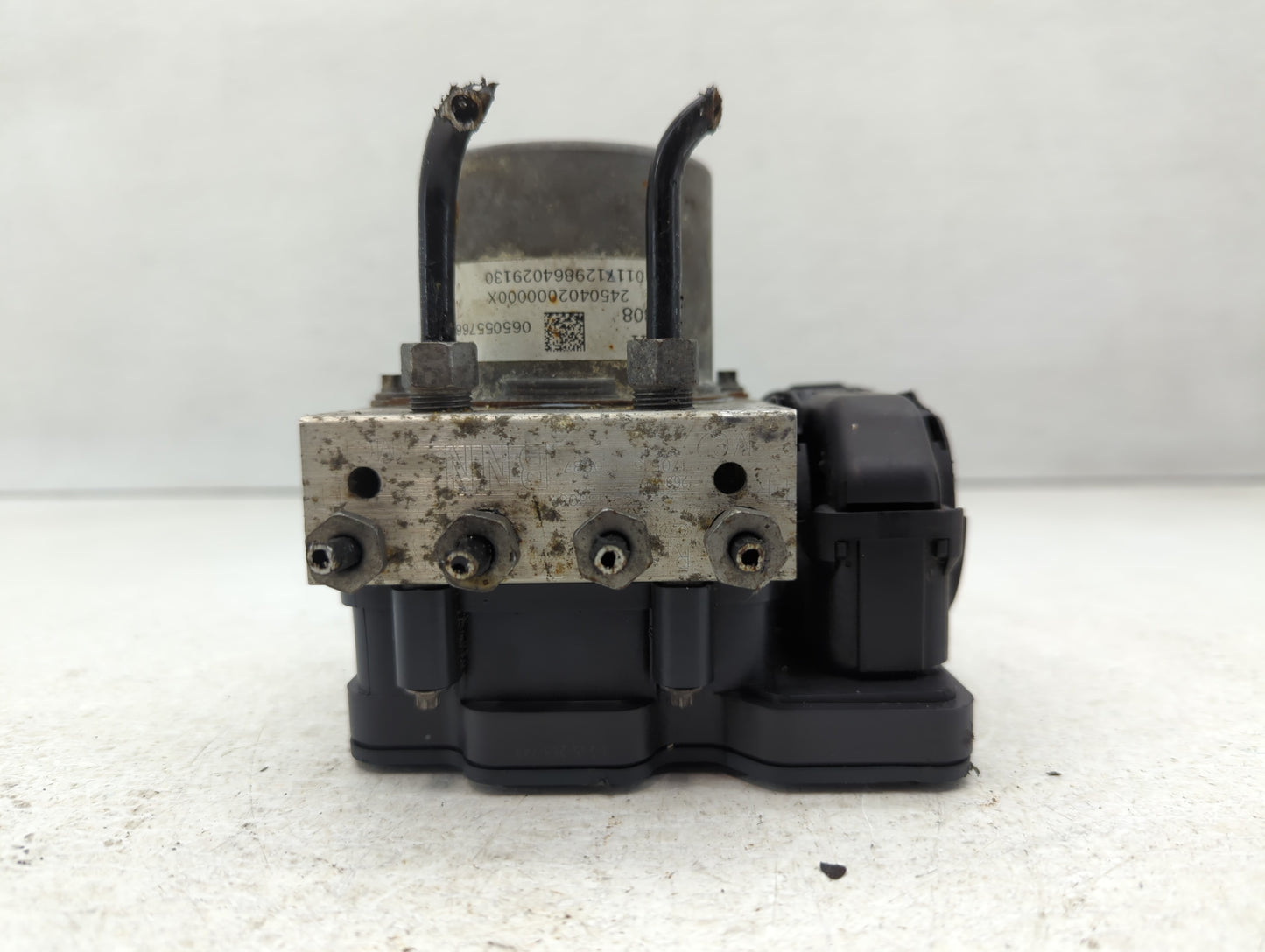 2019-2021 Chevrolet Malibu ABS Pump Control Module Replacement P/N:065055766 Fits Fits 2019 2020 2021 OEM Used Auto Parts - 