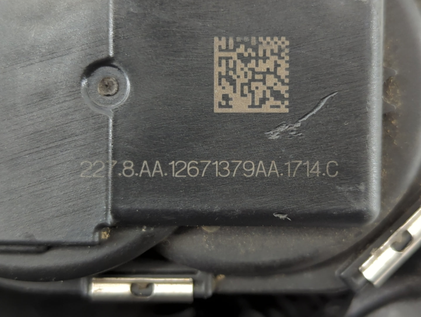 2016-2021 Chevrolet Malibu Throttle Body P/N:12671379AA Fits Fits 2016 2017 2018 2019 2020 2021 2022 OEM Used Auto Parts - O