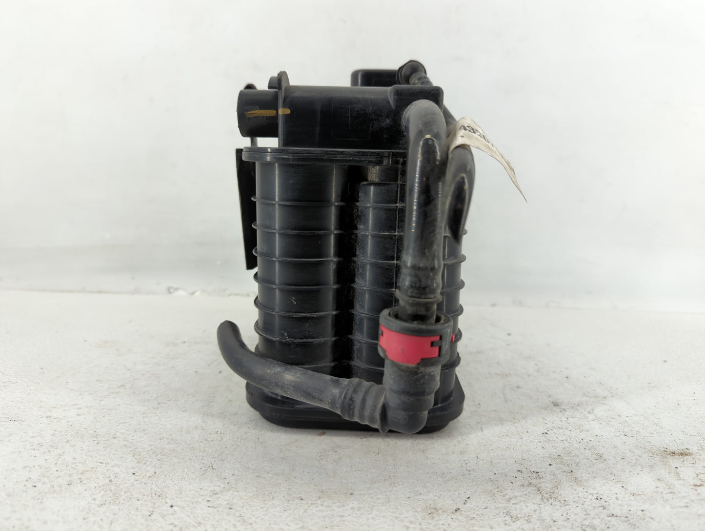2019 Chevrolet Malibu Fuel Vapor Charcoal Canister - Oemusedautoparts1.com
