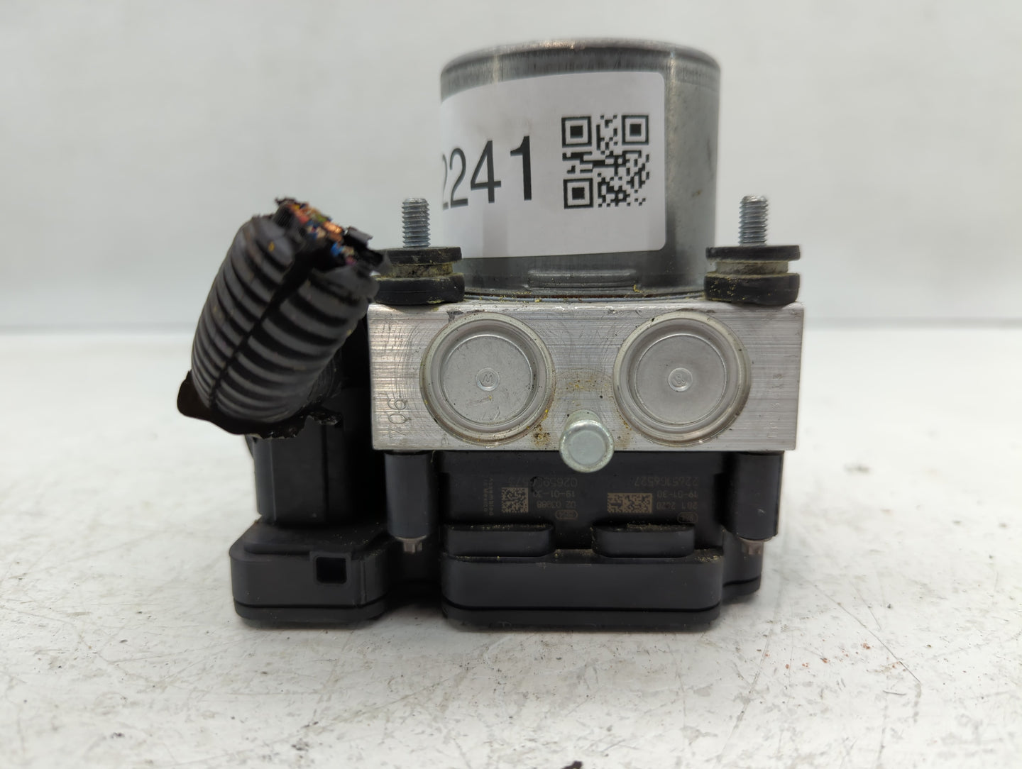 2019-2021 Chevrolet Malibu ABS Pump Control Module Replacement Fits Fits 2019 2020 2021 OEM Used Auto Parts - Oemusedautopar