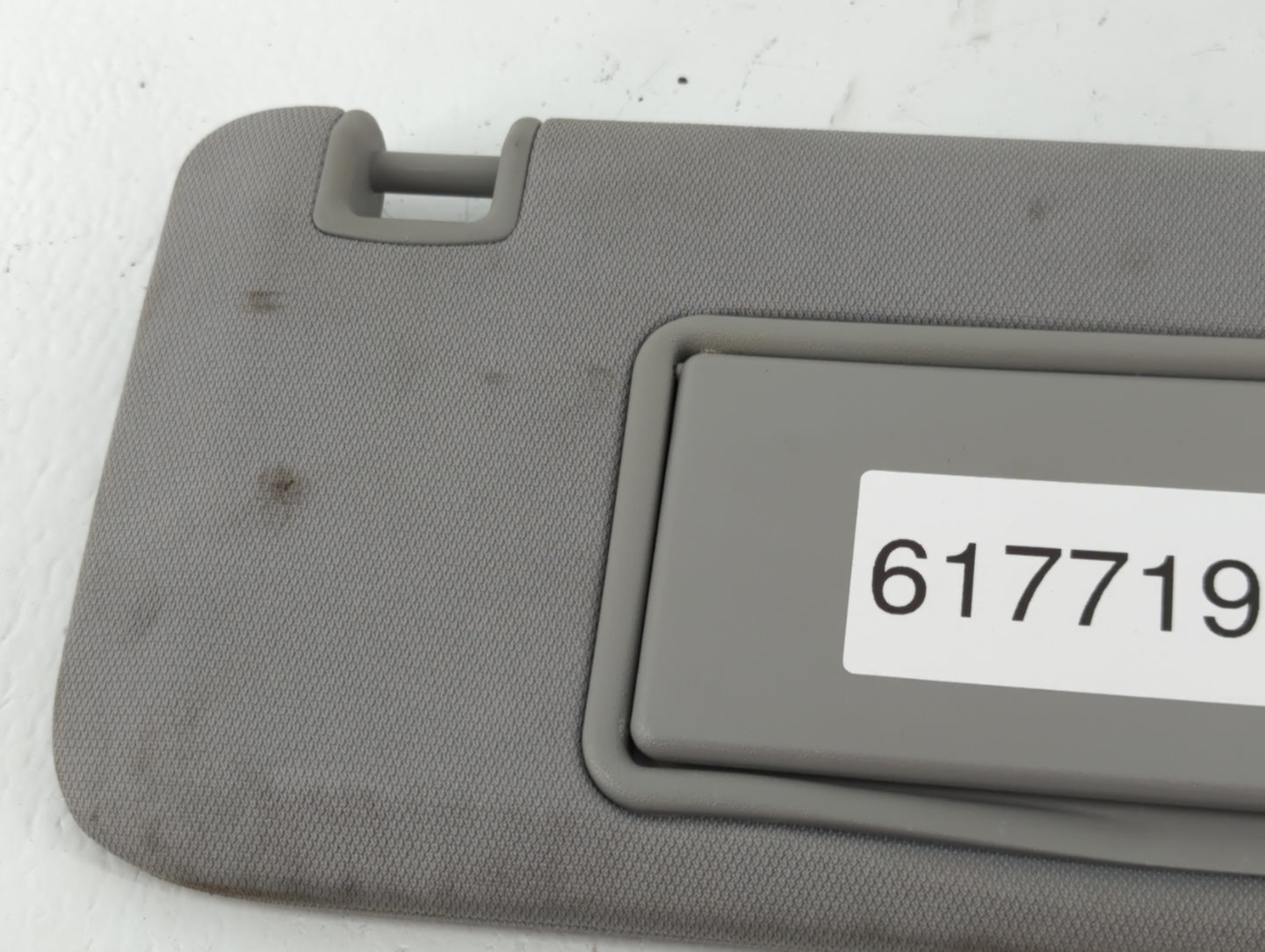 2016-2021 Chevrolet Malibu Sun Visor Shade Replacement Passenger Right Mirror Fits Fits 2016 2017 2018 2019 2020 2021 OEM Us