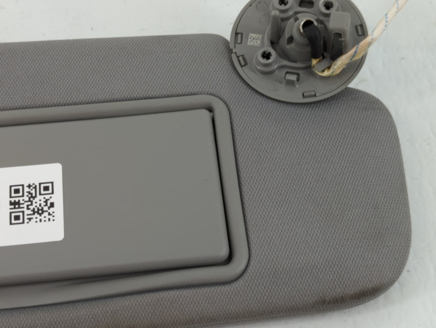 2016-2021 Chevrolet Malibu Sun Visor Shade Replacement Passenger Right Mirror Fits Fits 2016 2017 2018 2019 2020 2021 OEM Us