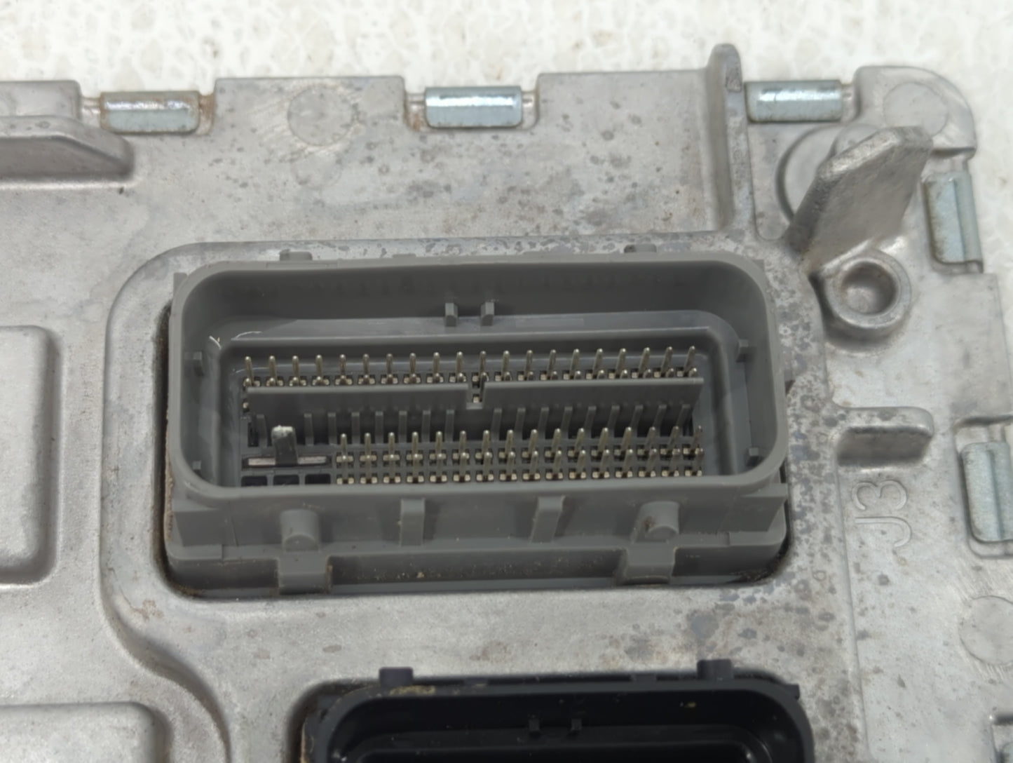 2018-2019 Chevrolet Malibu PCM Engine Control Computer ECU ECM PCU OEM P/N:12699666 Fits Fits 2018 2019 OEM Used Auto Parts 