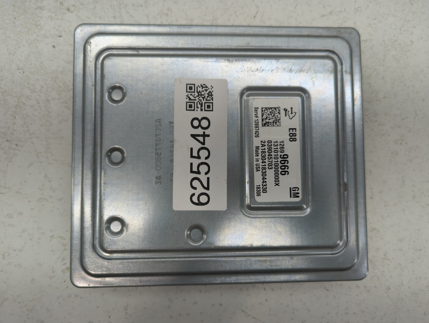 2018-2019 Chevrolet Malibu PCM Engine Control Computer ECU ECM PCU OEM P/N:12699666 Fits Fits 2018 2019 OEM Used Auto Parts 
