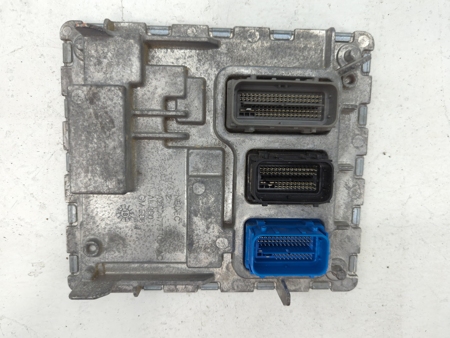 2018-2019 Chevrolet Malibu PCM Engine Control Computer ECU ECM PCU OEM P/N:12699666 Fits Fits 2018 2019 OEM Used Auto Parts 