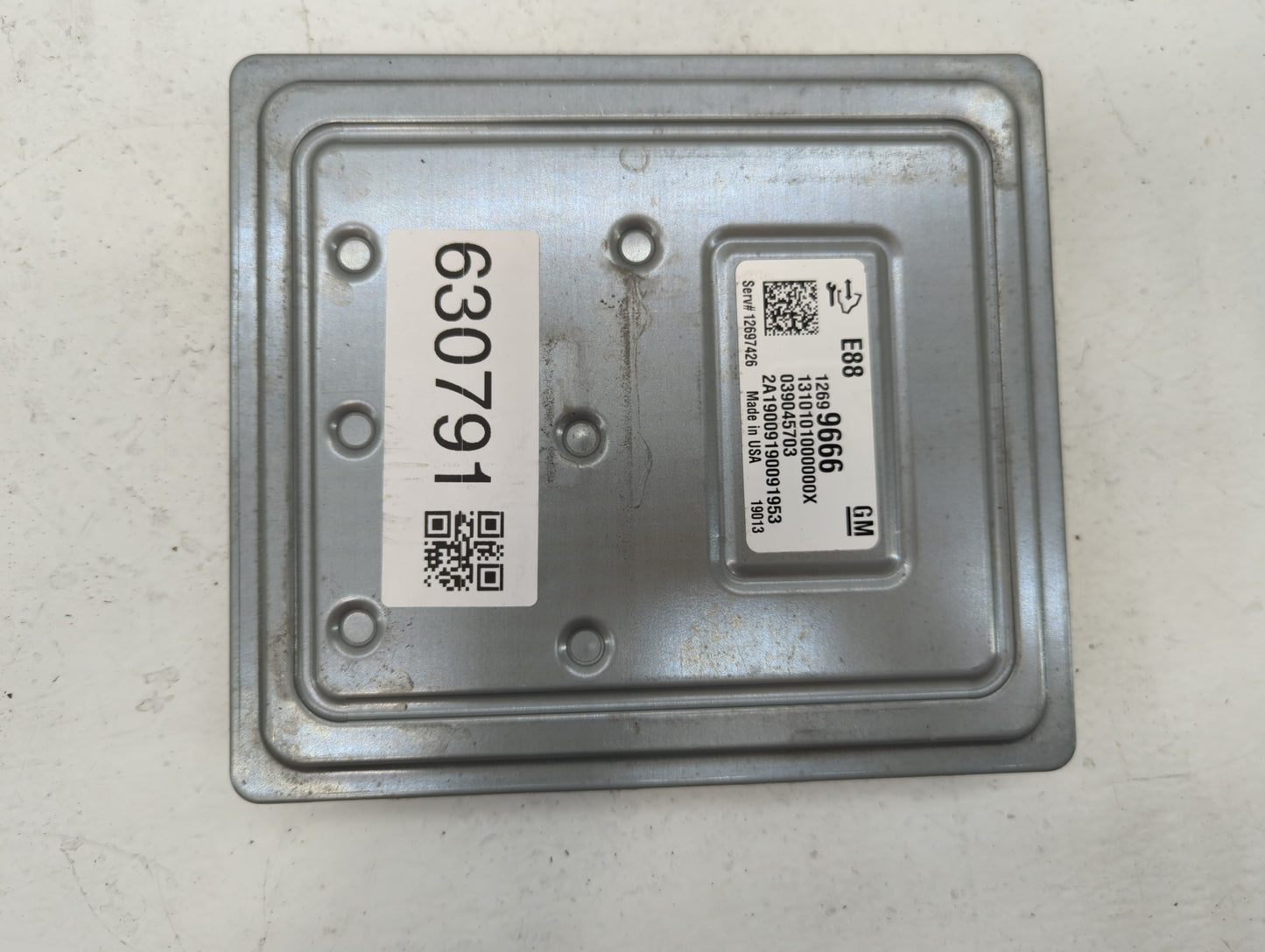 2018-2019 Chevrolet Malibu PCM Engine Control Computer ECU ECM PCU OEM P/N:12699666 Fits Fits 2018 2019 OEM Used Auto Parts 