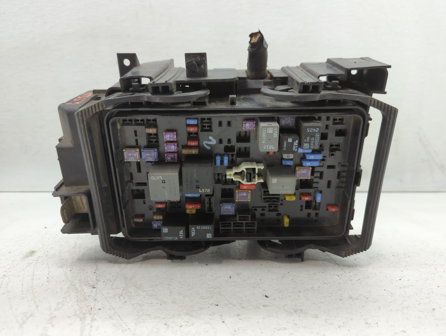 2018-2019 Chevrolet Malibu Fusebox Fuse Box Panel Relay Module Fits Fits 2018 2019 OEM Used Auto Parts - Oemusedautoparts1.c