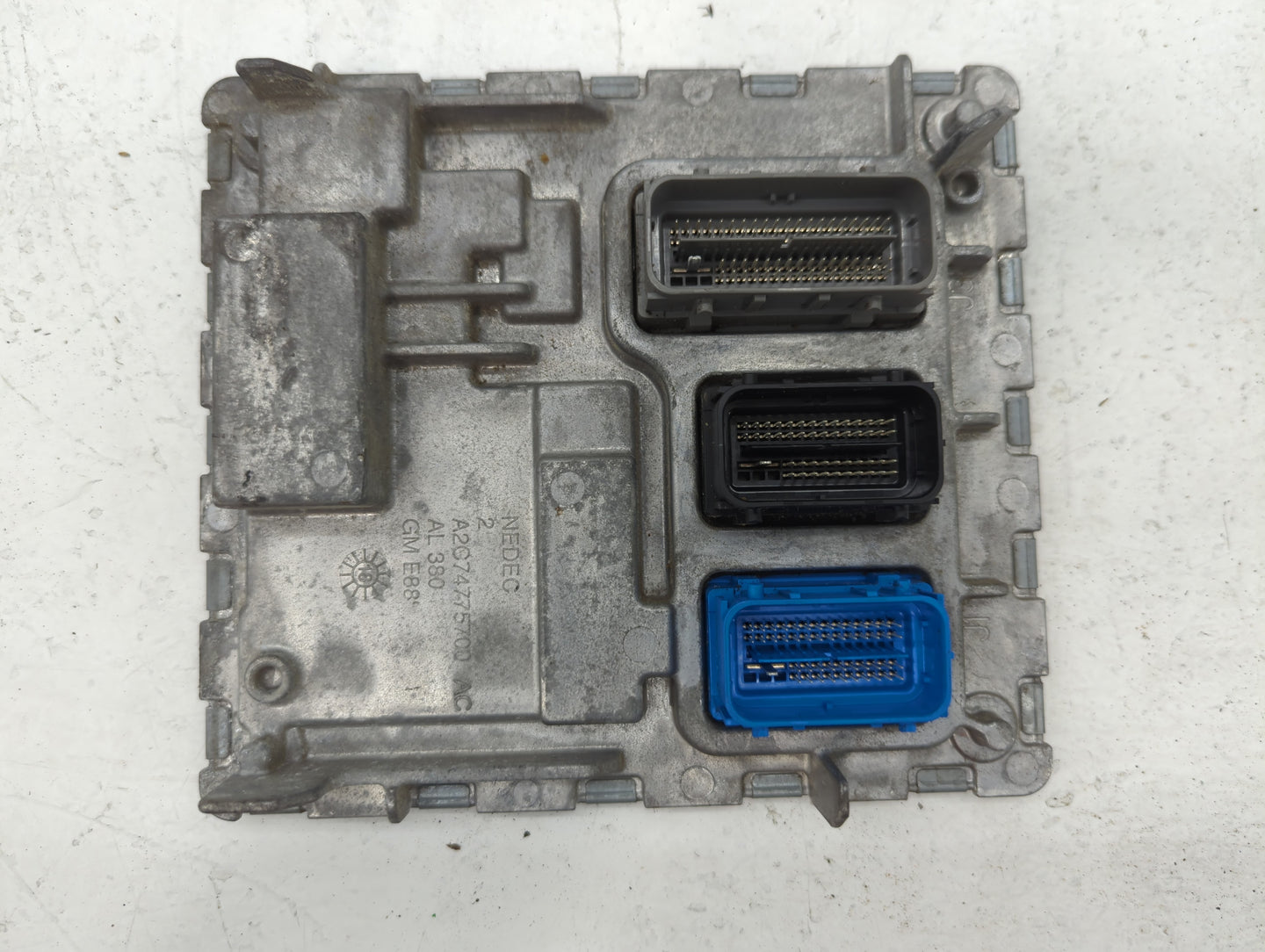 2018-2019 Chevrolet Malibu PCM Engine Control Computer ECU ECM PCU OEM P/N:12699666 Fits Fits 2018 2019 OEM Used Auto Parts 