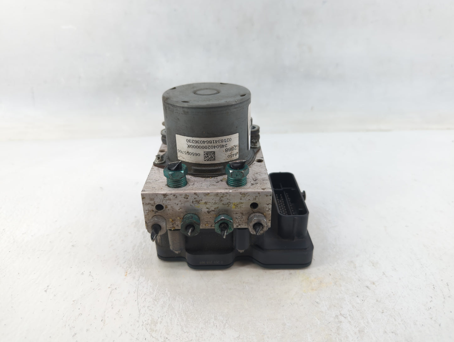 2019-2021 Chevrolet Malibu ABS Pump Control Module Replacement P/N:065055766 Fits Fits 2019 2020 2021 OEM Used Auto Parts - 