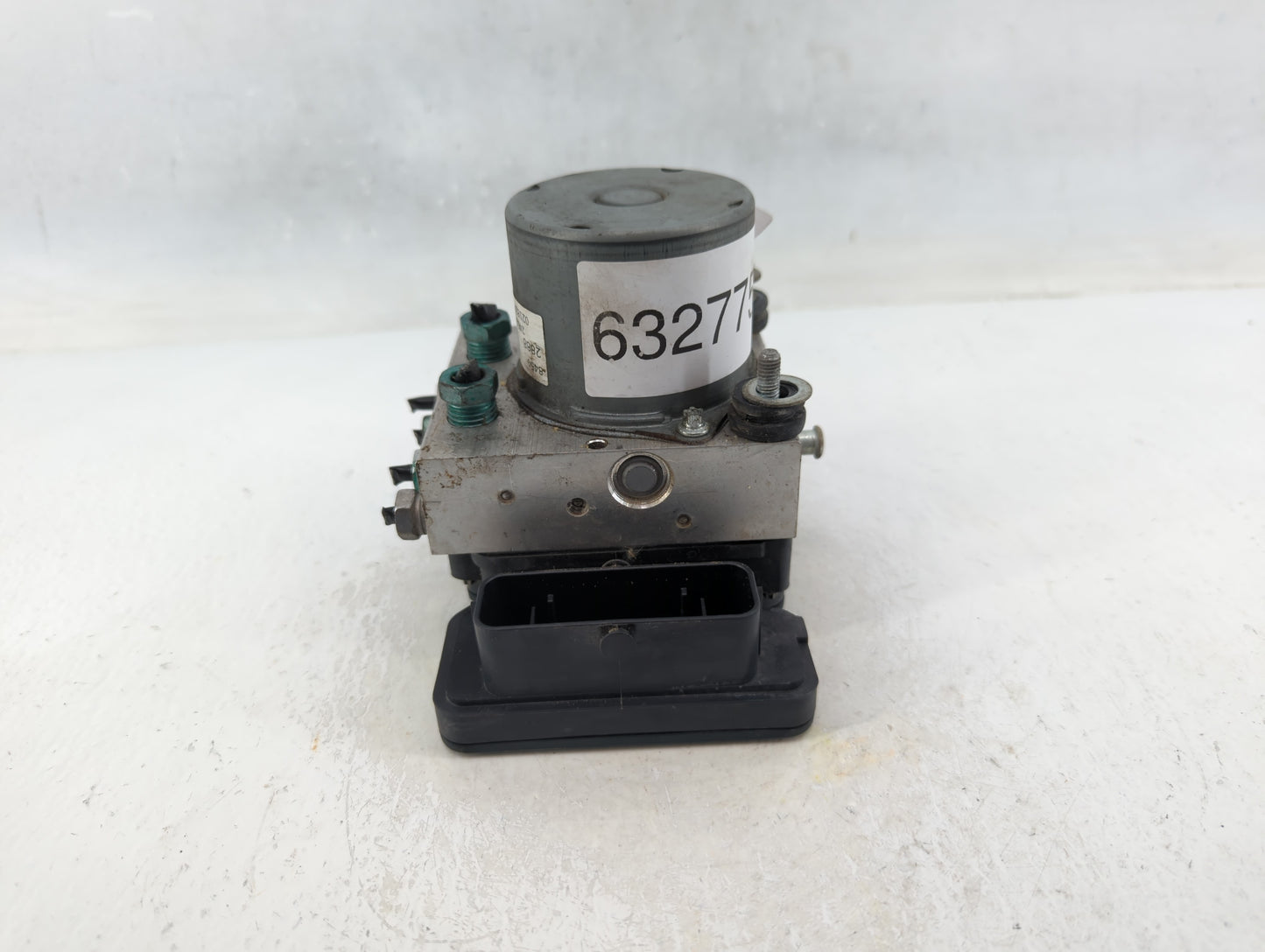 2019-2021 Chevrolet Malibu ABS Pump Control Module Replacement P/N:065055766 Fits Fits 2019 2020 2021 OEM Used Auto Parts - 