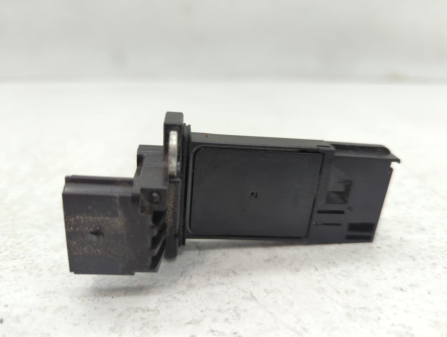 2016-2021 Chevrolet Malibu Mass Air Flow Meter Maf - Oemusedautoparts1.com