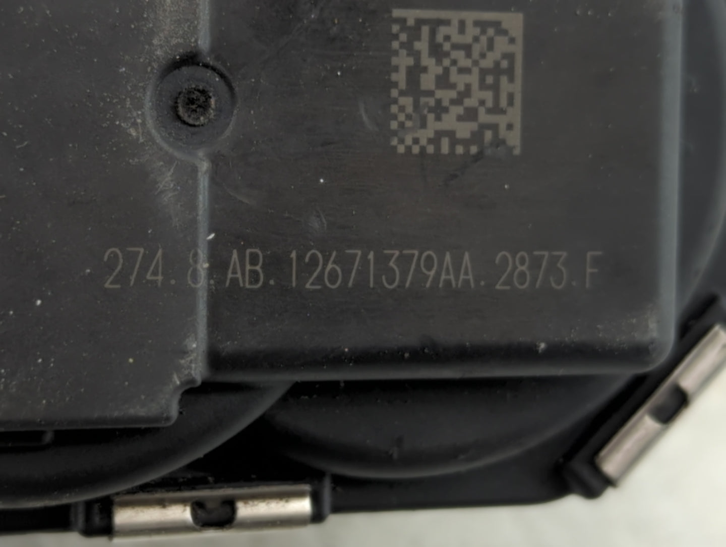 2016-2021 Chevrolet Malibu Throttle Body P/N:12671379AA Fits Fits 2016 2017 2018 2019 2020 2021 2022 OEM Used Auto Parts - O