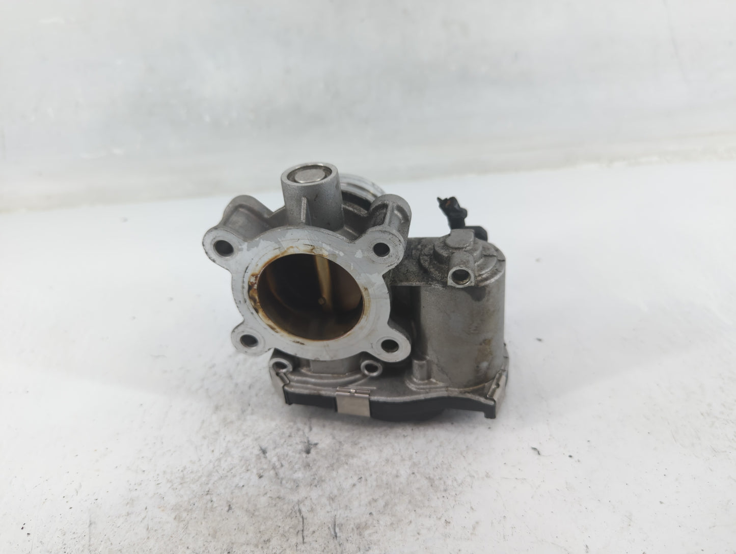 2016-2021 Chevrolet Malibu Throttle Body P/N:12671379AA Fits Fits 2016 2017 2018 2019 2020 2021 2022 OEM Used Auto Parts - O