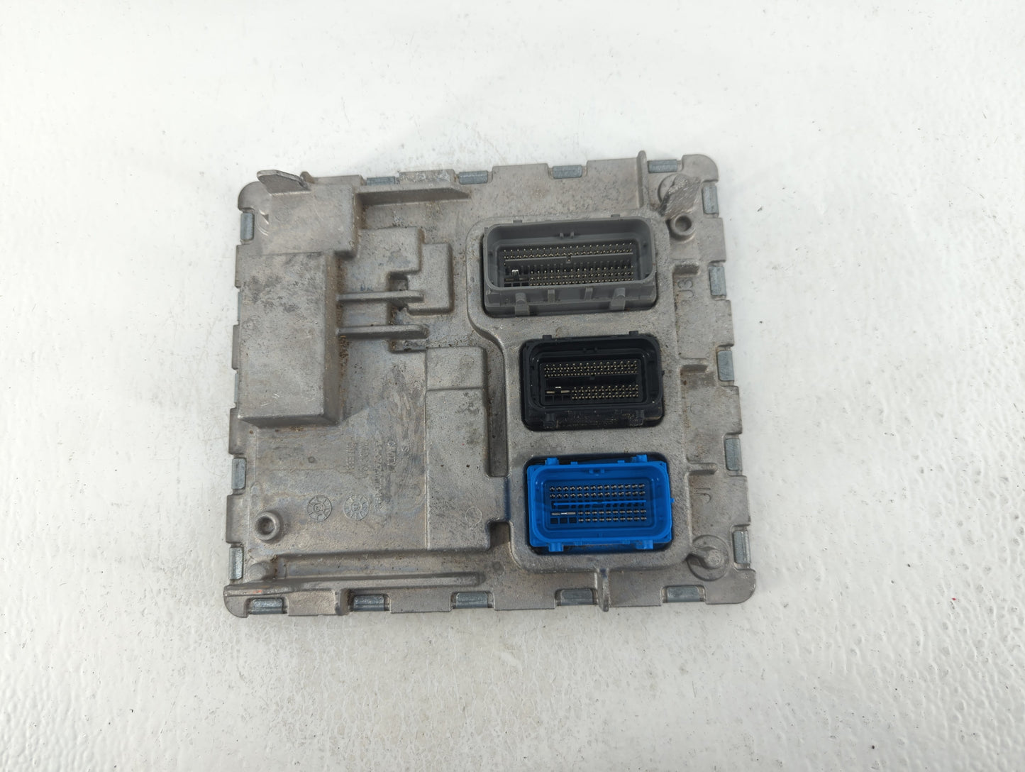 2018-2019 Chevrolet Malibu PCM Engine Control Computer ECU ECM PCU OEM P/N:12699666 Fits Fits 2018 2019 OEM Used Auto Parts 