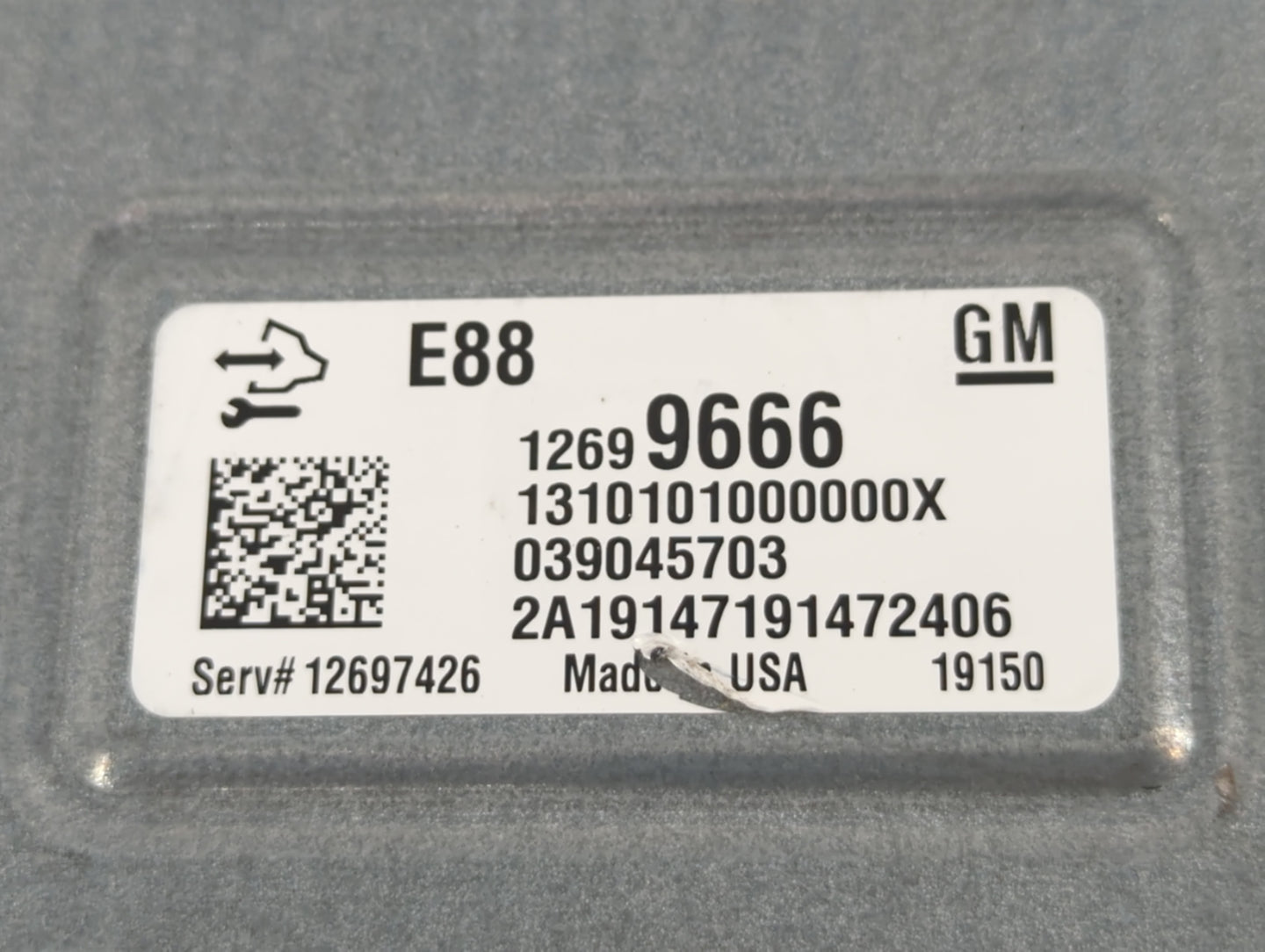 2018-2019 Chevrolet Malibu PCM Engine Control Computer ECU ECM PCU OEM P/N:12699666 Fits Fits 2018 2019 OEM Used Auto Parts 
