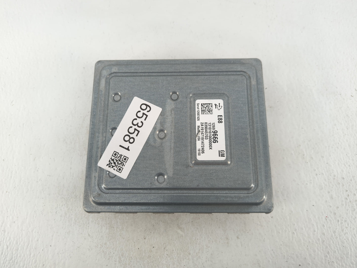 2018-2019 Chevrolet Malibu PCM Engine Control Computer ECU ECM PCU OEM P/N:12699666 Fits Fits 2018 2019 OEM Used Auto Parts 