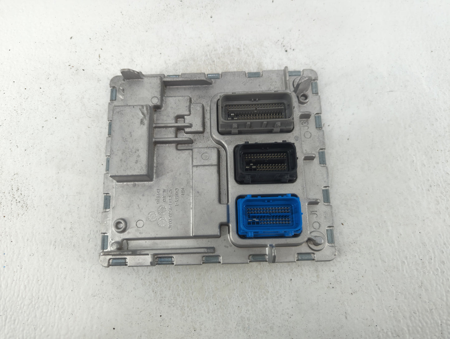 2018-2019 Chevrolet Malibu PCM Engine Control Computer ECU ECM PCU OEM P/N:12699666 Fits Fits 2018 2019 OEM Used Auto Parts 