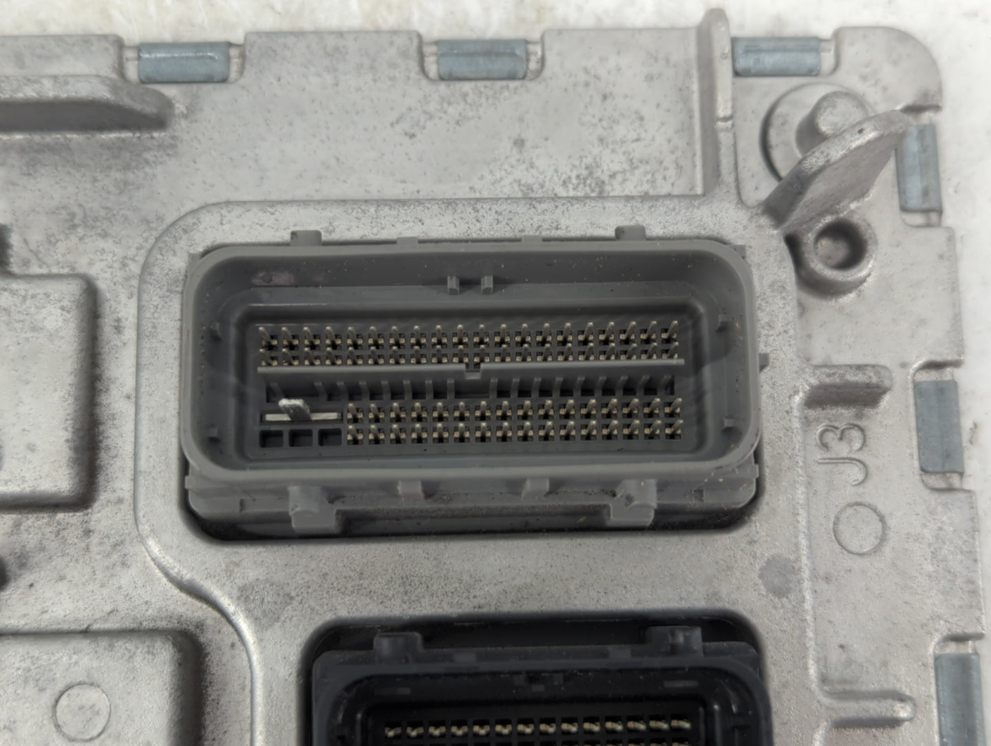 2018-2019 Chevrolet Malibu PCM Engine Control Computer ECU ECM PCU OEM P/N:12699666 Fits Fits 2018 2019 OEM Used Auto Parts 