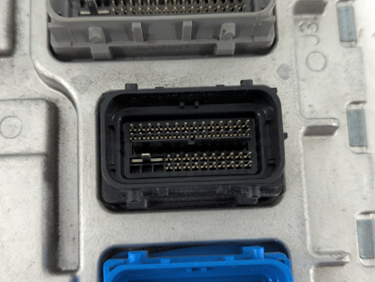 2018-2019 Chevrolet Malibu PCM Engine Control Computer ECU ECM PCU OEM P/N:12699666 Fits Fits 2018 2019 OEM Used Auto Parts 