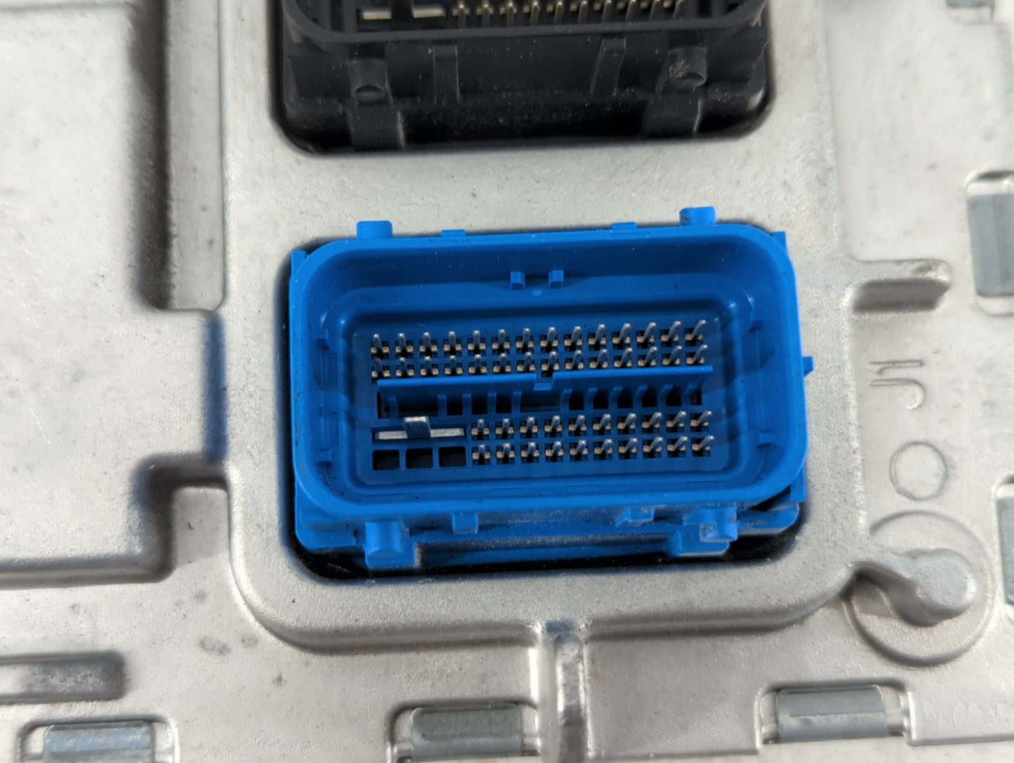 2018-2019 Chevrolet Malibu PCM Engine Control Computer ECU ECM PCU OEM P/N:12699666 Fits Fits 2018 2019 OEM Used Auto Parts 