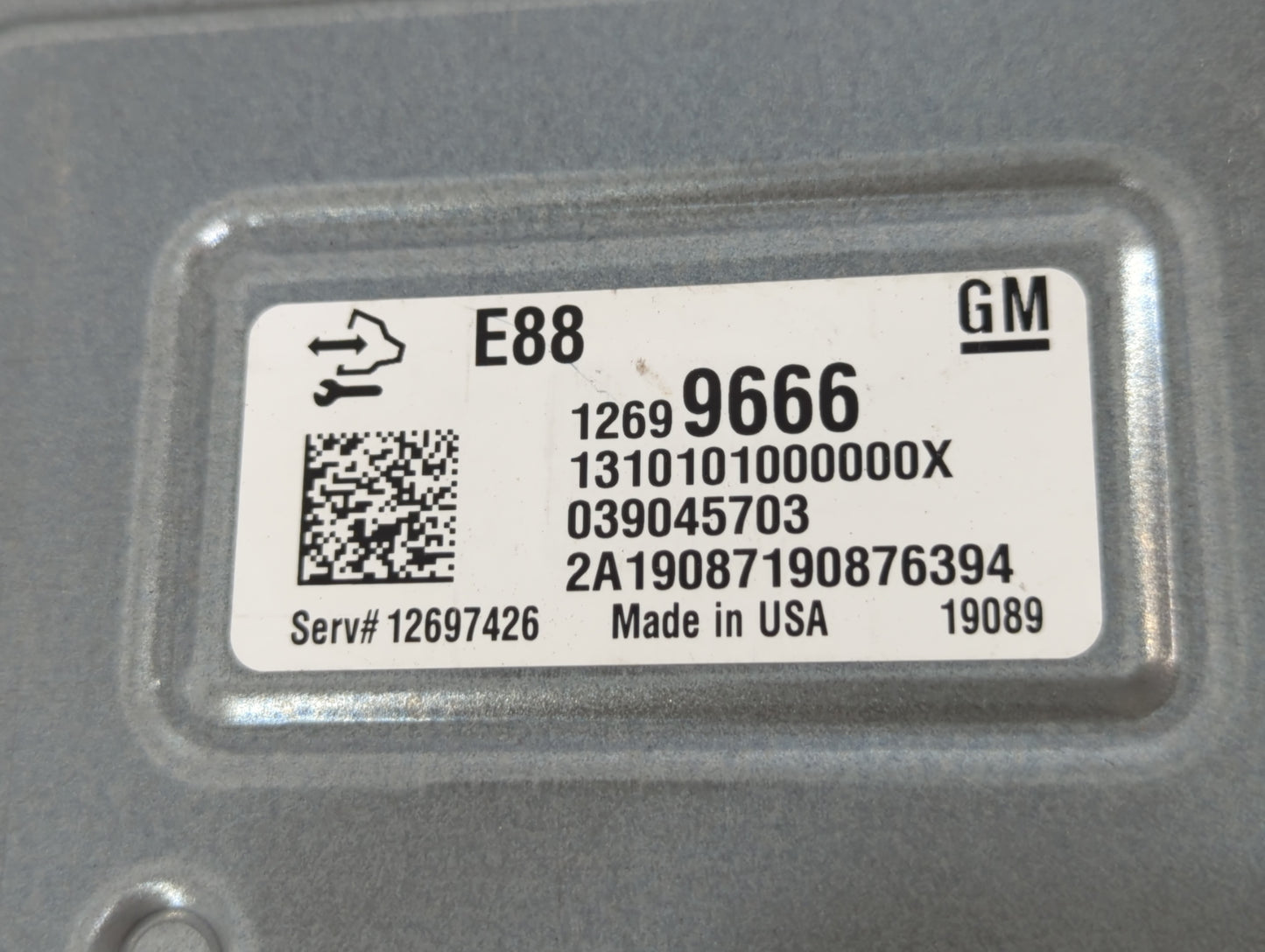 2018-2019 Chevrolet Malibu PCM Engine Control Computer ECU ECM PCU OEM P/N:12699666 Fits Fits 2018 2019 OEM Used Auto Parts 