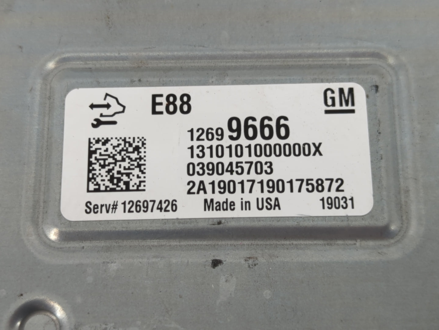 2018-2019 Chevrolet Malibu PCM Engine Control Computer ECU ECM PCU OEM P/N:12699666 Fits Fits 2018 2019 OEM Used Auto Parts 