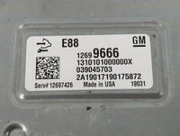 2018-2019 Chevrolet Malibu PCM Engine Control Computer ECU ECM PCU OEM P/N:12699666 Fits Fits 2018 2019 OEM Used Auto Parts 