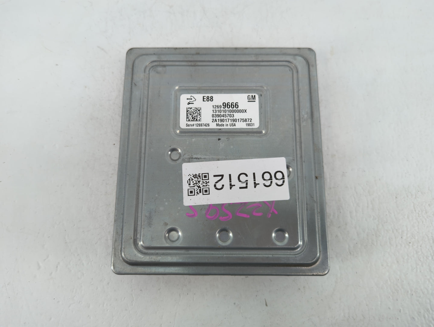 2018-2019 Chevrolet Malibu PCM Engine Control Computer ECU ECM PCU OEM P/N:12699666 Fits Fits 2018 2019 OEM Used Auto Parts 
