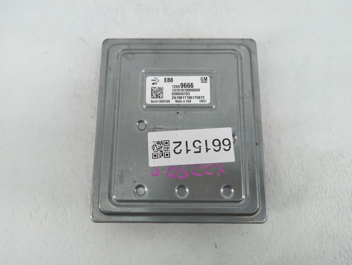 2018-2019 Chevrolet Malibu PCM Engine Control Computer ECU ECM PCU OEM P/N:12699666 Fits Fits 2018 2019 OEM Used Auto Parts 