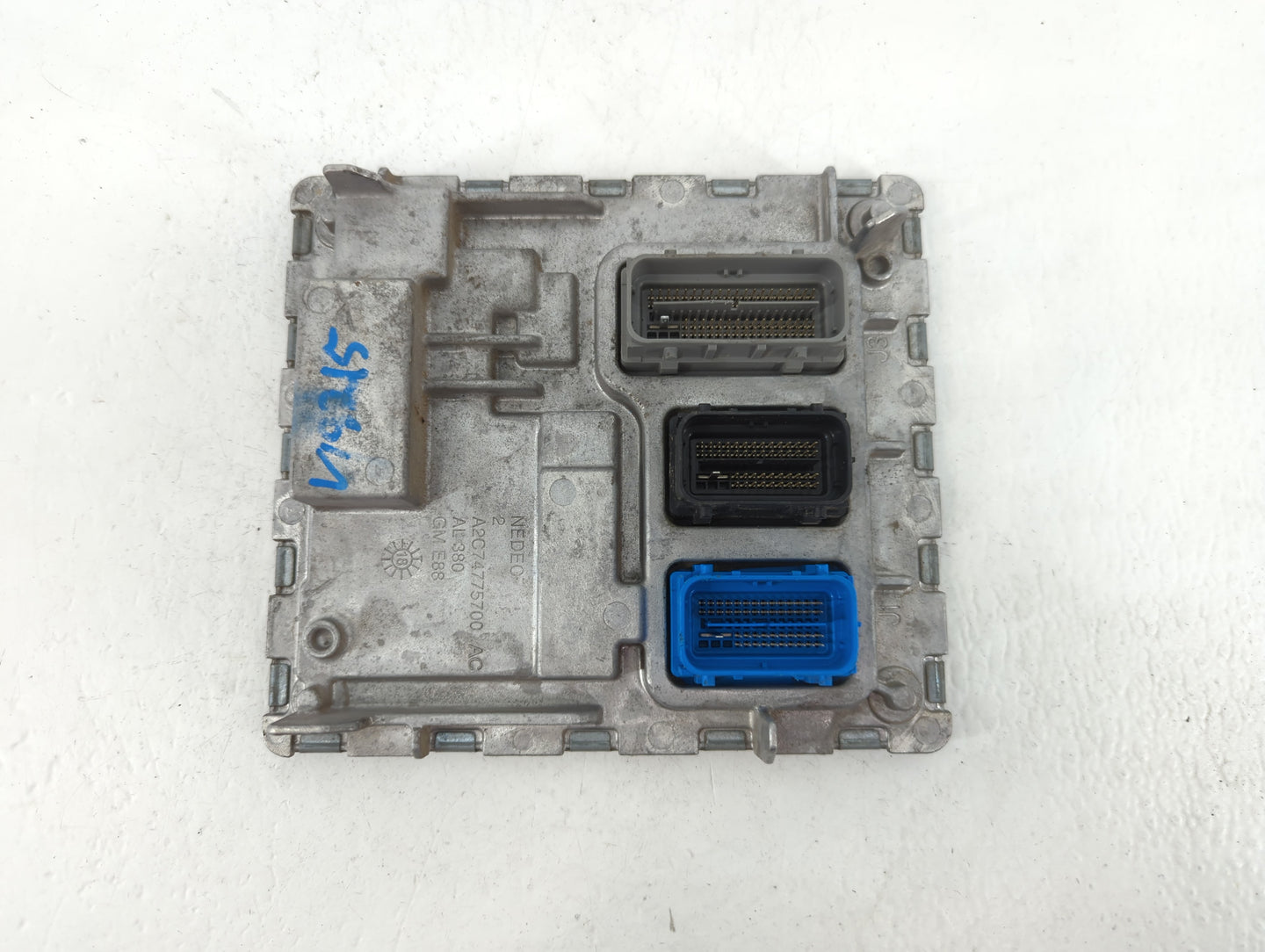 2018-2019 Chevrolet Malibu PCM Engine Control Computer ECU ECM PCU OEM P/N:12699666 Fits Fits 2018 2019 OEM Used Auto Parts 